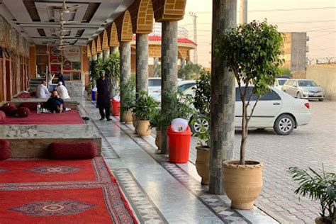 ZAIQA Restaurant .